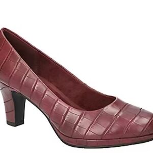 EASY STREET Equinox Womens 7.5 M Burgundy Croco Platform  Heels Pumps NIB